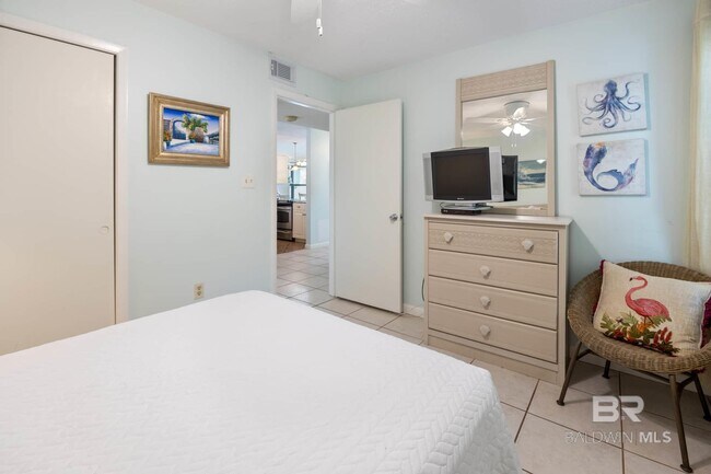 Building Photo - 1516 Sandpiper Ln