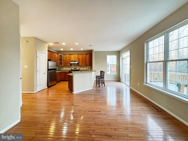 Building Photo - 12652 Heron Ridge Dr