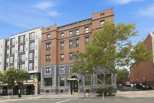 Building Photo - 1763 Columbia Rd NW