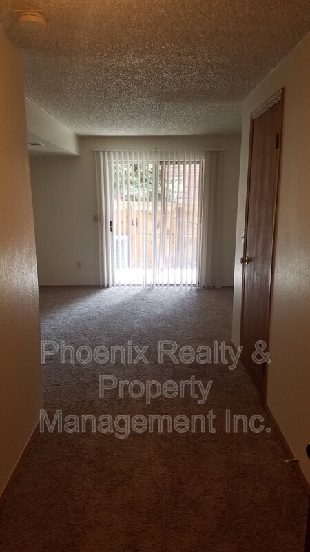 Building Photo - 1008 Milo Cir