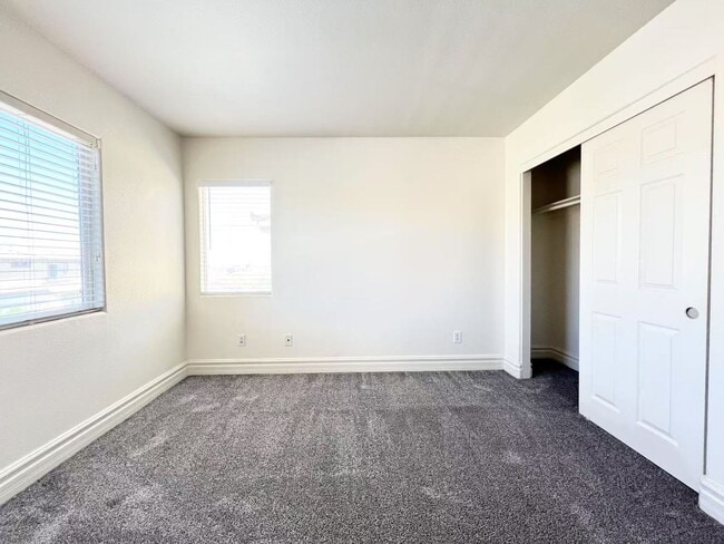Building Photo - 9773 Marcelline Ave