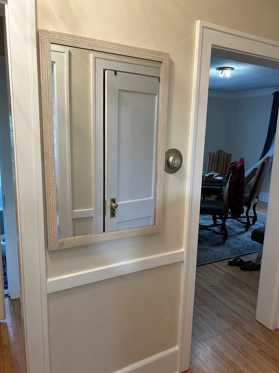 Building Photo - 2508 33rd Ave S