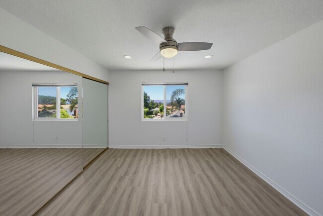 Building Photo - GORGEOUS VIEWS of Anahiem Hills