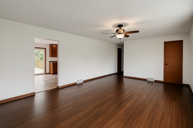 Building Photo - 1221 Vincent Pl