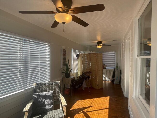 Building Photo - 2624 12th St N