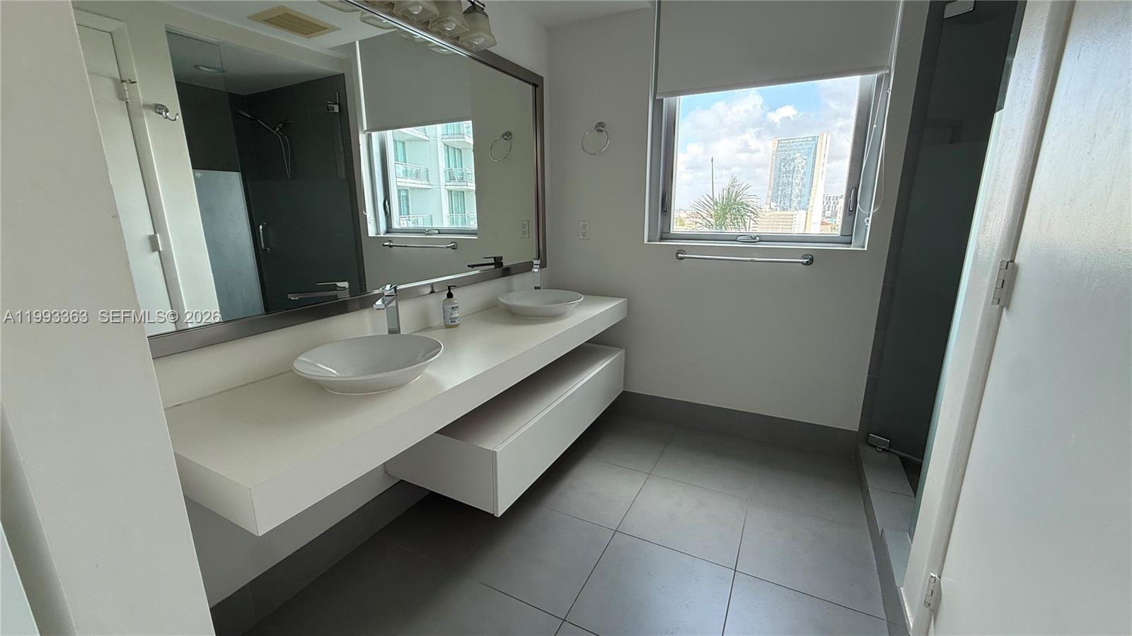 Building Photo - 92 SW 3rd St