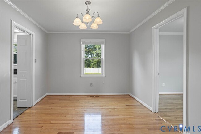 Building Photo - 7219 Laurel Spring Rd