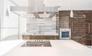 Building Photo - Biscayne Boulevard, Miami, FL 33132 - 3 BR 2.5 BA condo