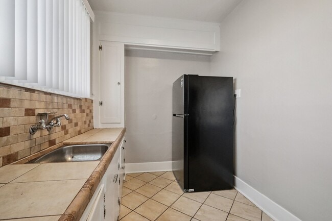 Floorplan - 1141 Pine Ave