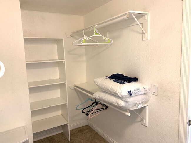 Building Photo - Meridian-FURNISHED 2 BDR /2 BATH + Den Lux...