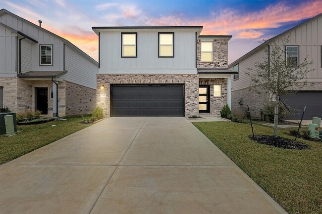 Building Photo - 8598 Blueberry Ash St