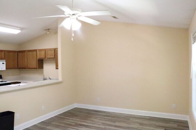 Building Photo - 4962 Grigsby Gate Way