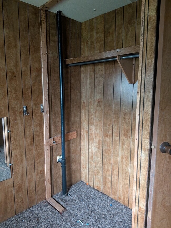 Building Photo - 173 E Wilson Dr