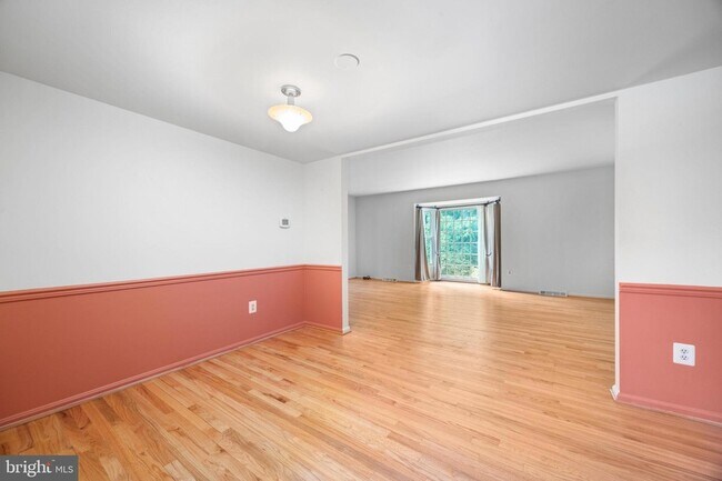 Building Photo - 1260 Masters Dr