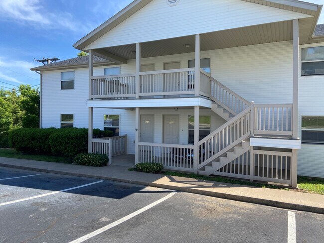 Building Photo - Apartment in Branson East, Kirbyville
