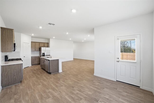 Building Photo - 246 Shenandoah Dr