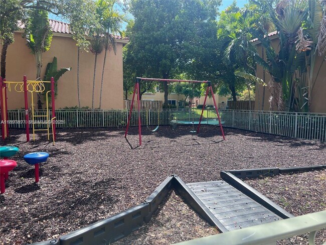 Building Photo - 2224 Anchor Ct