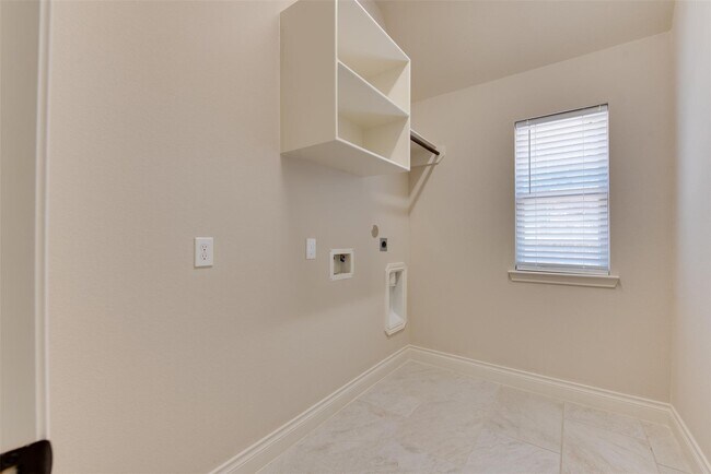 Building Photo - 18106 Nisbet Crossing