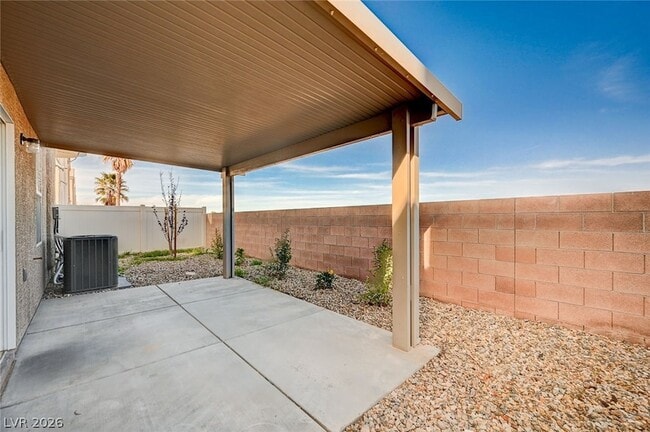 Building Photo - 8186 Lone Boulder St