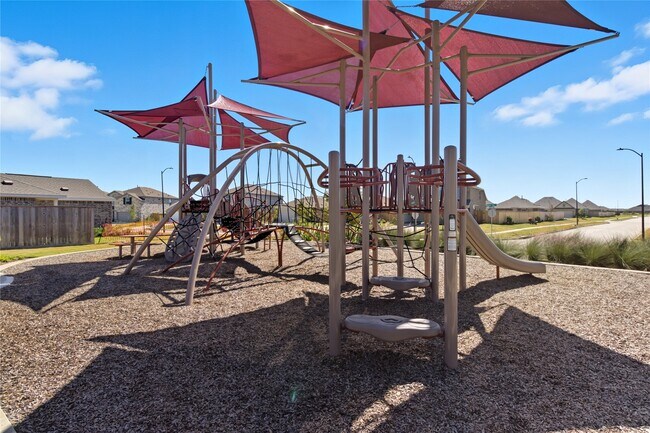 Building Photo - 28731 Bottom Grass Trl