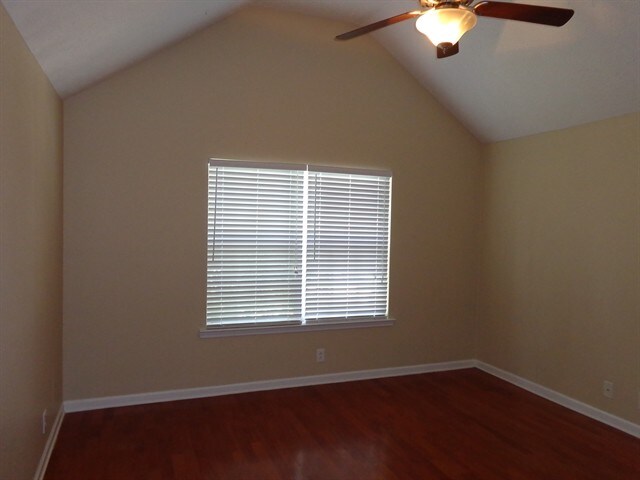 Building Photo - 1669 St Andrews Dr