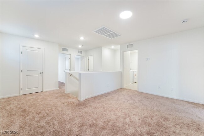 Building Photo - 9122 Nostrand Ave