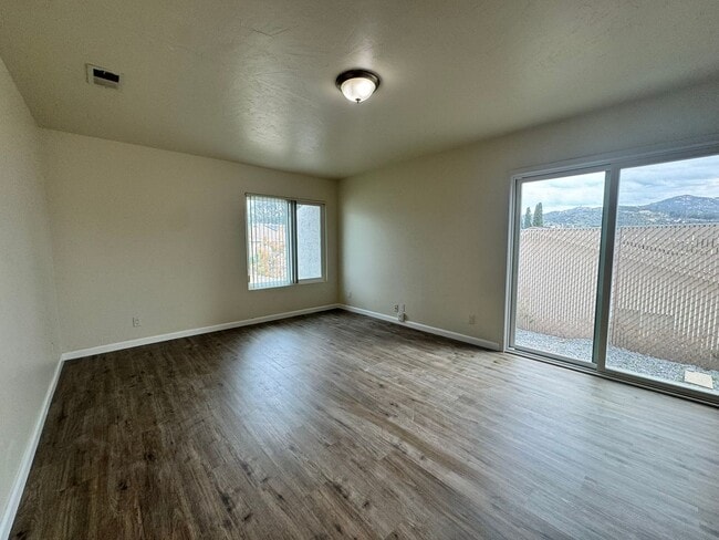 Building Photo - 3BR/2BA Home AVAILABLE NOW For Rent in El Cajon!