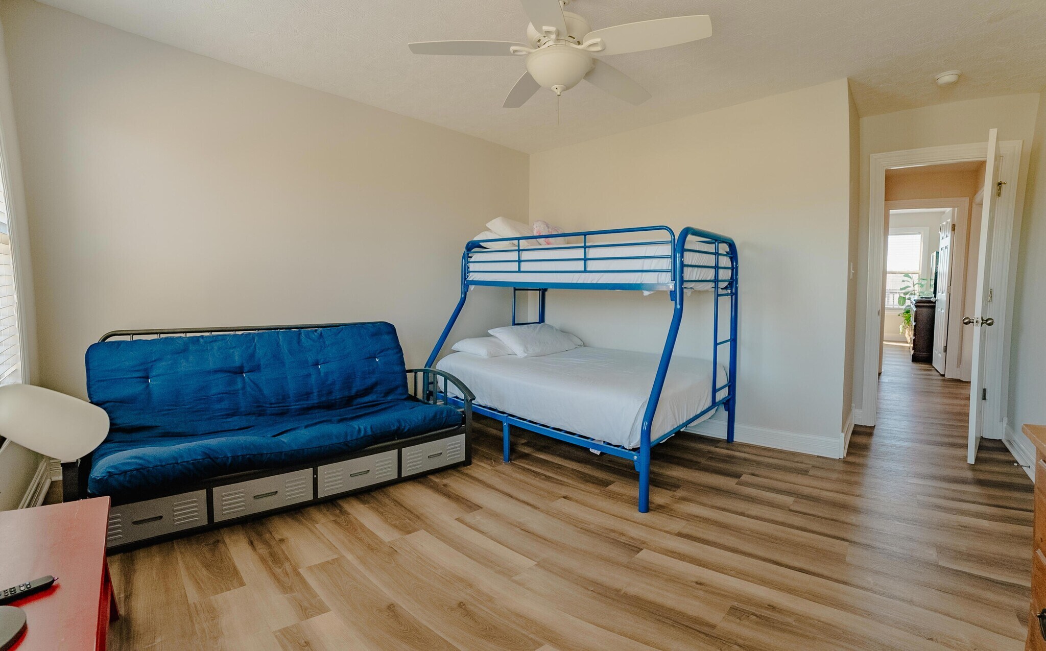 Building Photo - 949 Hideaway Dr