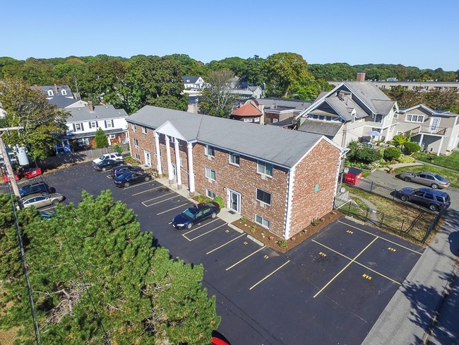 Building Photo - Flume Road Apartments