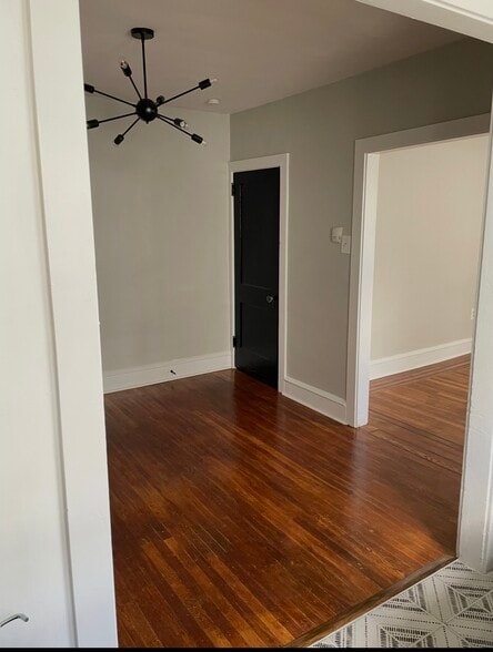 Building Photo - 209 Berbro Ave