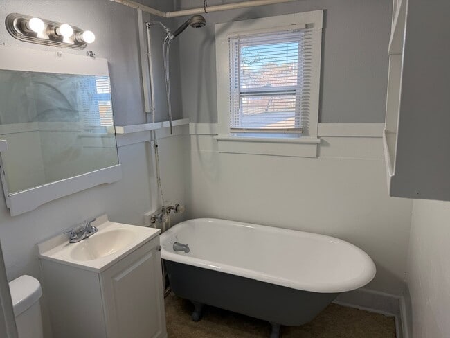 Building Photo - OceanView,E.2137