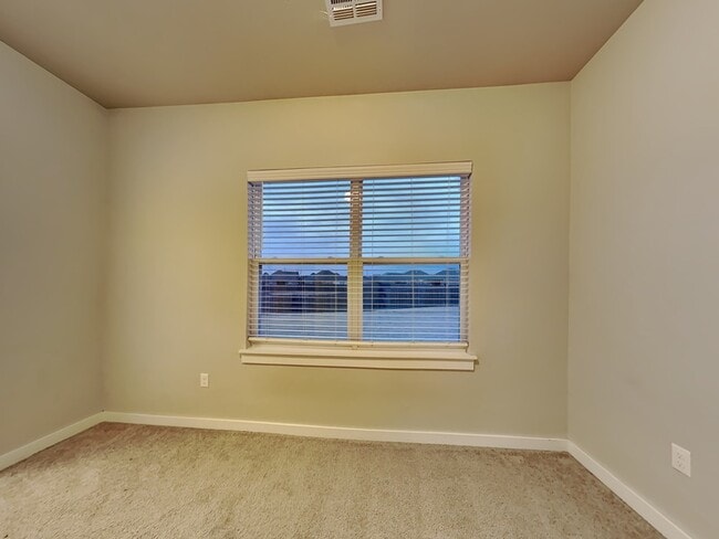 Building Photo - 14308 Peach Tree Dr