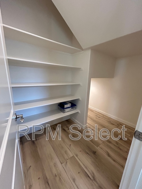 Building Photo - 1356 Jamboree Dr