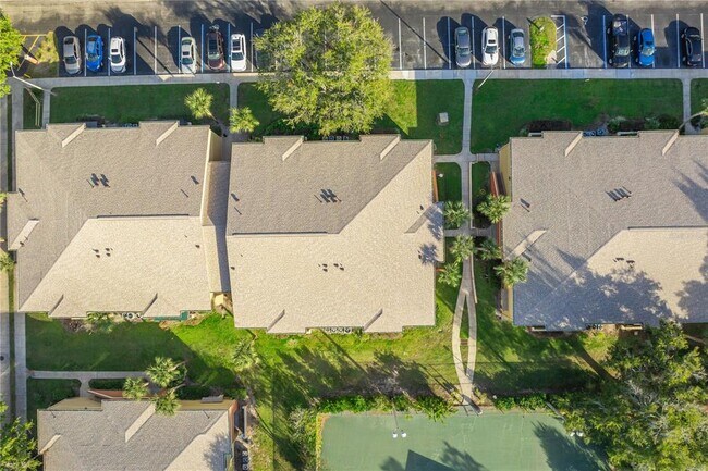 Building Photo - 646 Kenwick Cir