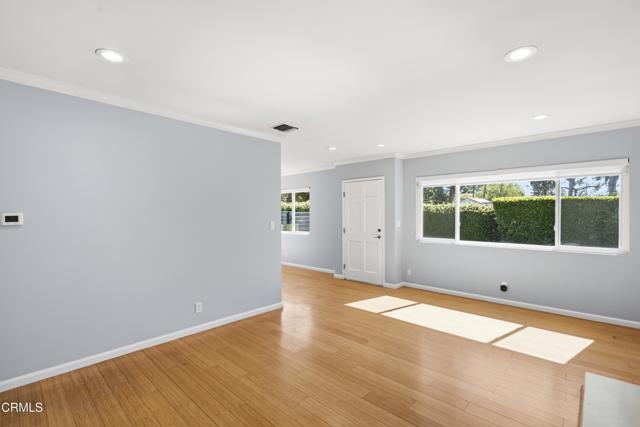 Building Photo - 2101 Minoru Dr
