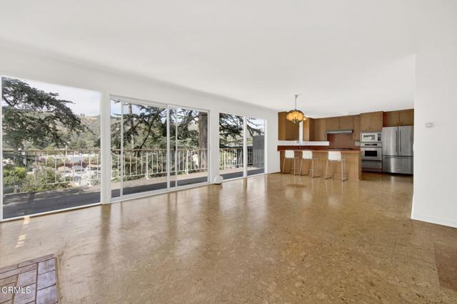 Building Photo - 1827 Oak Tree Dr