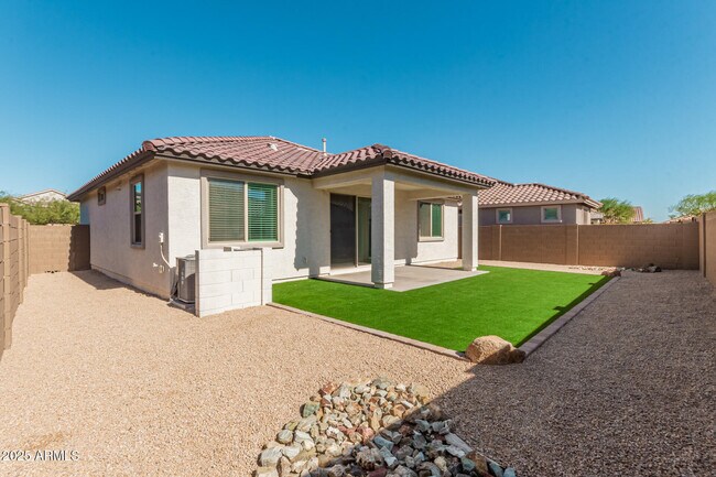 Building Photo - 20357 W Hillcrest Blvd