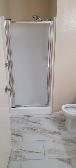 Building Photo - 1030 E Palmer Ave