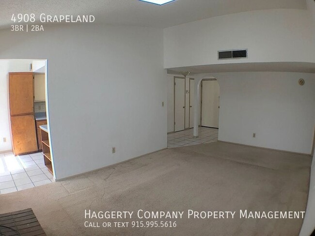 Building Photo - 4908 Grapeland-