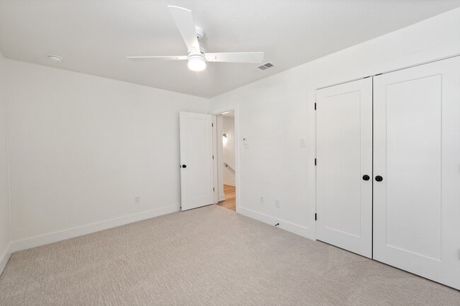 Building Photo - 608 Mercado St