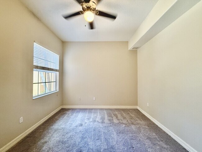 Building Photo - 6081 Jonathans Bay Cir