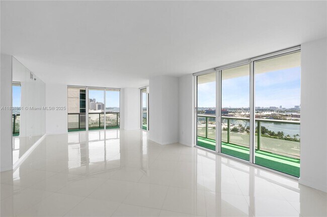 Building Photo - 50 Biscayne Blvd