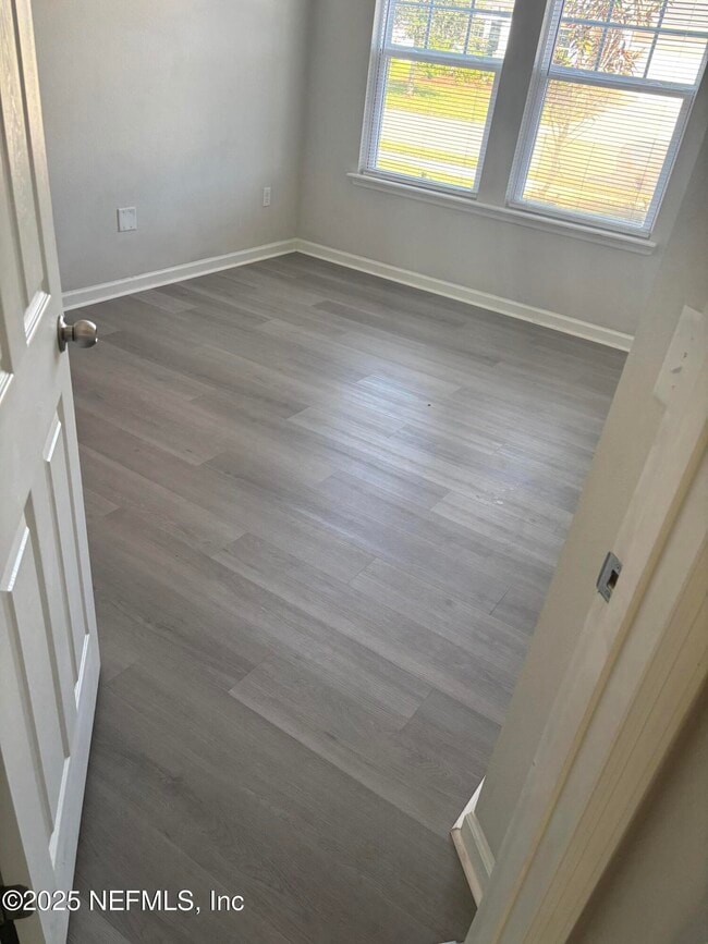 Building Photo - 12032 Bridgehampton Rd