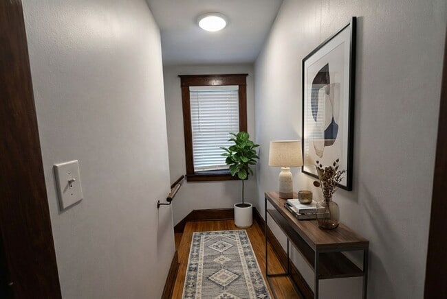 Building Photo - Large 4 bedroom home across from Franklyn Field.