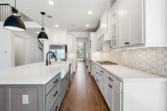 Building Photo - 28618 Casen Ranch Ln