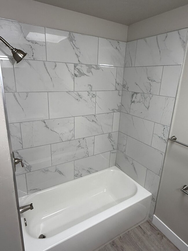 Building Photo - Olympus Cove Five Bedroom Rambler; Amazing...