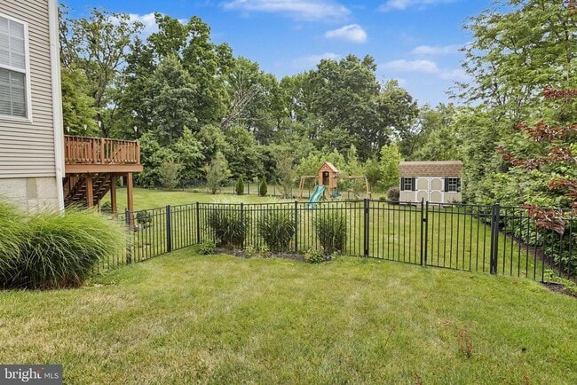 Building Photo - 228 Leffler Cir