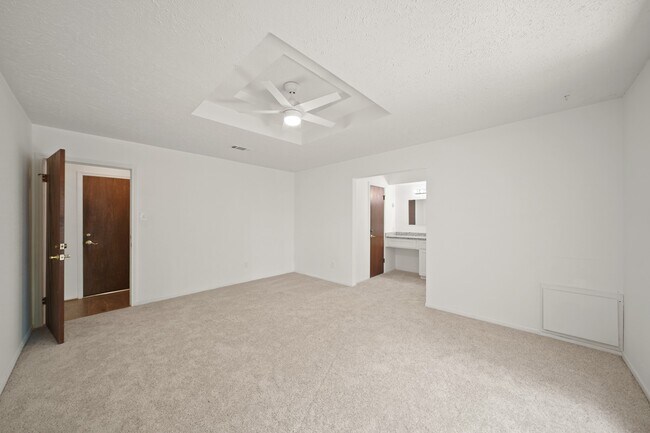 Building Photo - 2531 Anzalone Dr