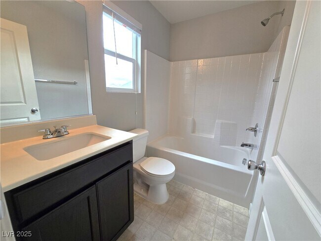 Building Photo - 1888 Molly Meadows St