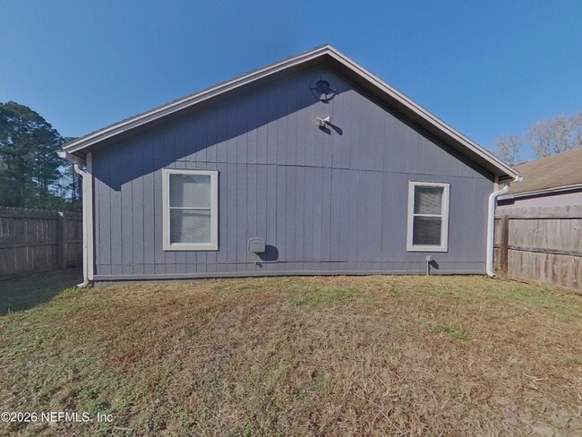 Building Photo - 1885 Ontario Ct